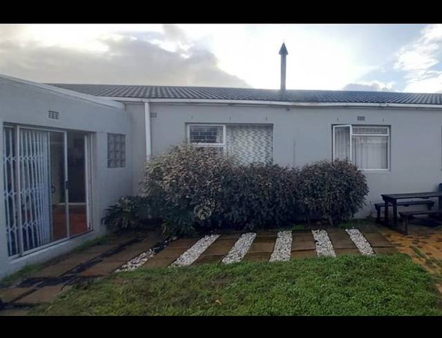 3 BEDROOM HOUSE FOR SALE IN MEYERHOF